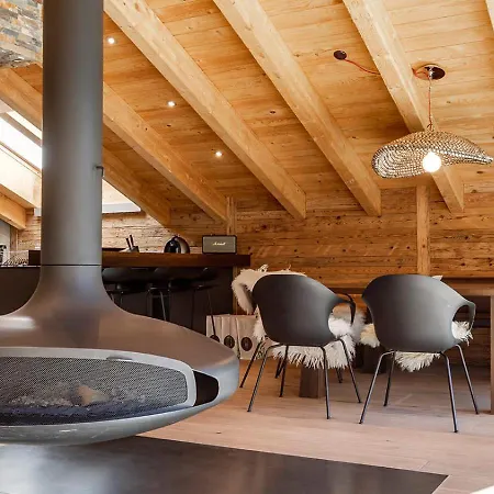 4br Charming Penthouse - Ski In&ski Out - What'app - 0034-635-520-036 - For Reservations!! 아파트 *